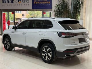 2023 Volkswagen Tayron I Рестайлинг, чёрный, 1870000 рублей, вид 4