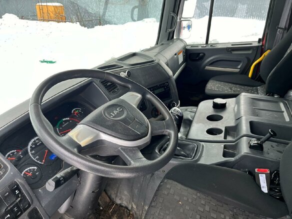 2021 JAC N350, красный, 3200800 рублей - вид 5