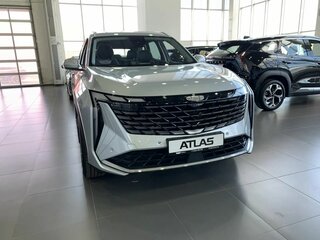 2026 Geely Atlas II, серебристый, 4114990 рублей, вид 2