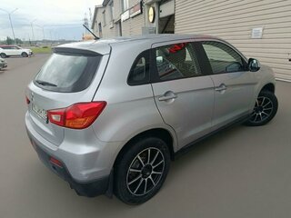 2012 Mitsubishi ASX I, серебристый, 790000 рублей, вид 4
