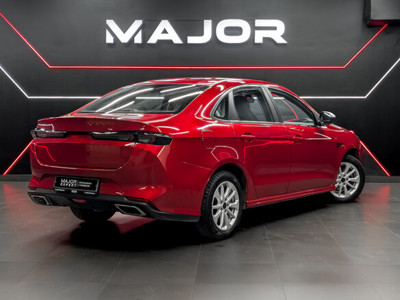 2023 Kaiyi E5, красный - вид 4