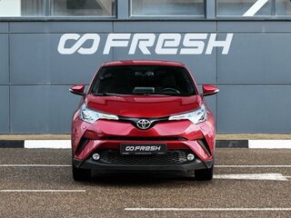 2019 Toyota C-HR I Рестайлинг, красный, 2319000 рублей, вид 3
