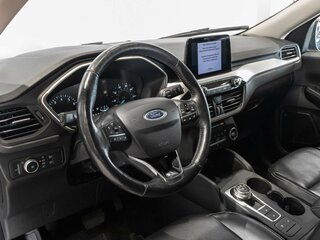 2020 Ford Escape IV, чёрный, 1600000 рублей, вид 5