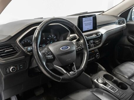 2020 Ford Escape IV, чёрный, 1696000 рублей, вид 5