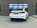 2018 Mazda 3 III (BM) Рестайлинг, белый, 2000000 рублей - вид 3