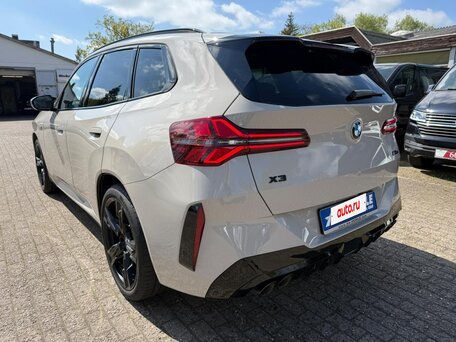 2025 BMW X3 M50i xDrive IV (G45/G48), бежевый, 9700000 рублей, вид 4