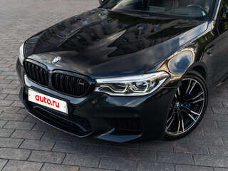 2018 BMW M5 VI (F90), чёрный, 7550000 рублей, вид 3