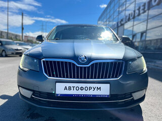 2014 Skoda Superb II Рестайлинг, серый, 915000 рублей, вид 2
