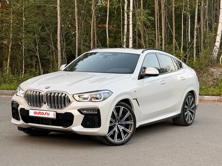 2021 BMW X6 40i III (G06), белый, 8300000 рублей, вид 2