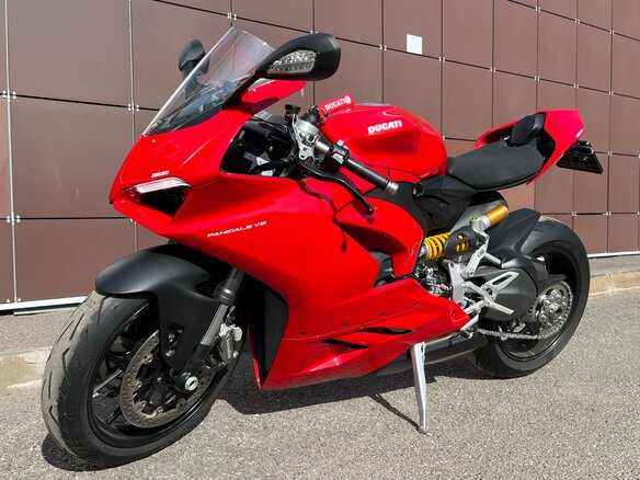 2021 Ducati Panigale V2, красный - вид 5