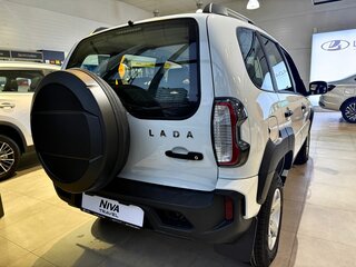 2026 Lada (ВАЗ) Niva Travel I Рестайлинг, белый, 1712000 рублей, вид 4