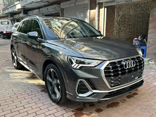 2023 Audi Q3 35 TFSI II (F3), серебристый, 2890000 рублей, вид 5