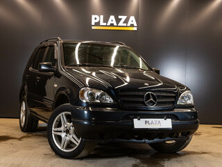1999 Mercedes-Benz M-Класс 430 I (W163), чёрный, 659000 рублей, вид 2