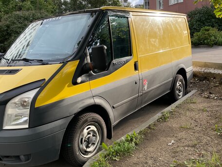 2011 Ford Transit, жёлтый, 1200000 рублей, вид 2