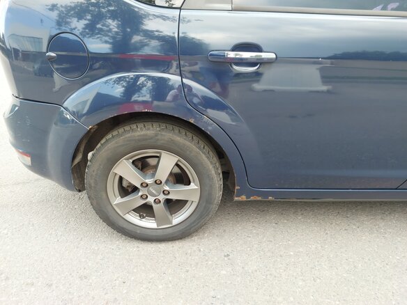2011 Ford Focus II Рестайлинг, синий - вид 19