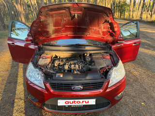 2008 Ford Focus II Рестайлинг, красный, 520000 рублей, вид 2