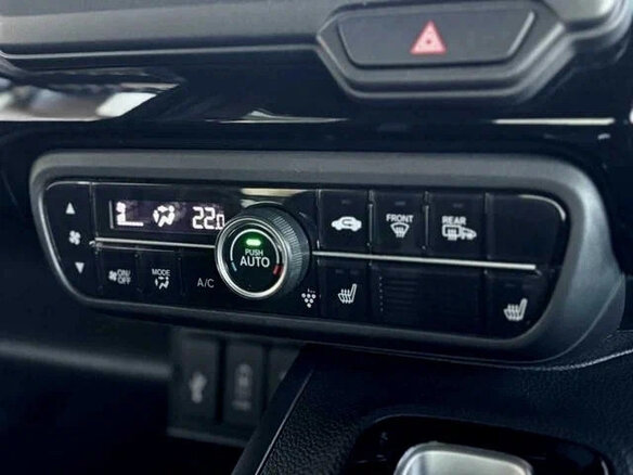 2022 Honda N-BOX II Рестайлинг, чёрный, 920000 рублей - вид 10