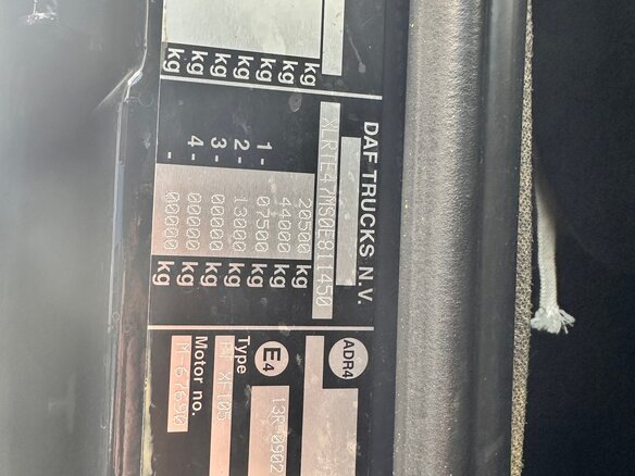 2008 DAF XF 105, чёрный, 2500000 рублей - вид 12