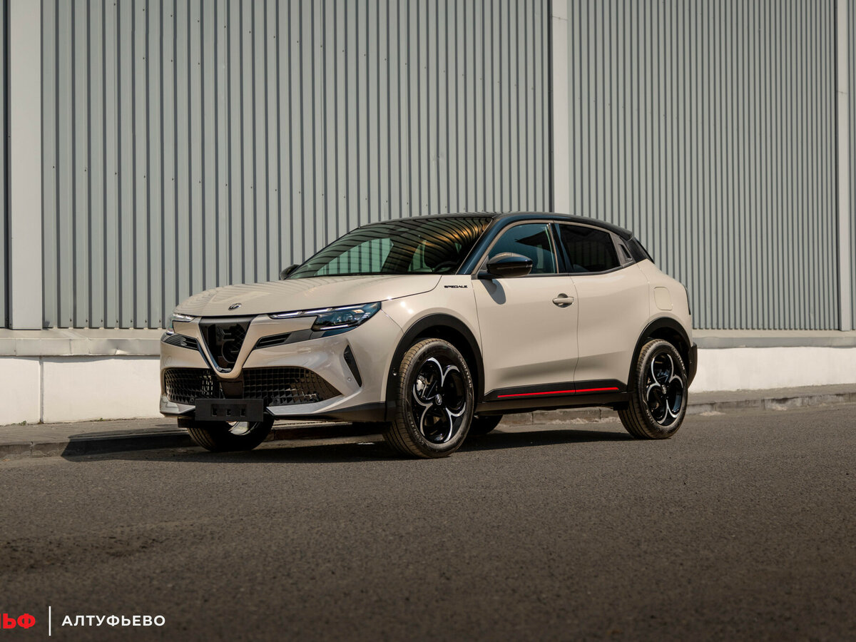Открыть фотографии: Alfa Romeo Junior