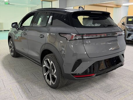 2026 Lynk & Co 06 I Рестайлинг, серый, 2620000 рублей, вид 4