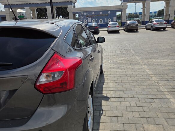 2011 Ford Focus III, серый, 700000 рублей - вид 6