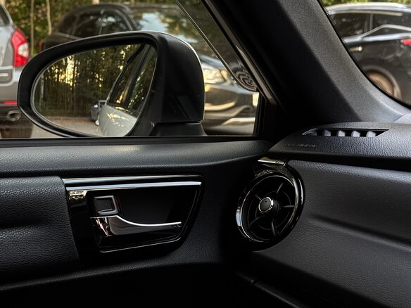 2016 Toyota Corolla Fielder XI (E160, E170, E180) Рестайлинг 1, белый, 1550000 рублей - вид 20