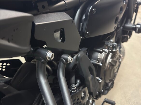 2023 Yamaha XSR700, чёрный, 819000 рублей - вид 12