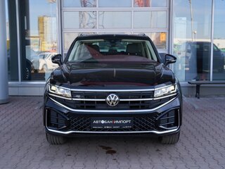 2026 Volkswagen Touareg III Рестайлинг, чёрный, 8599000 рублей, вид 2