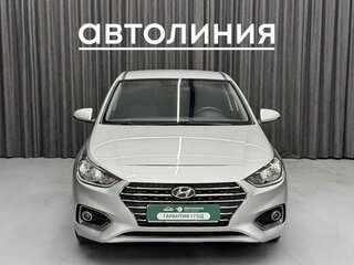 2019 Hyundai Solaris II, серебристый, 960000 рублей, вид 2