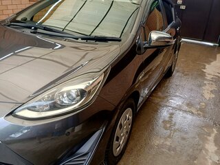 2018 Toyota Aqua I Рестайлинг 2, серый, 1000000 рублей, вид 2