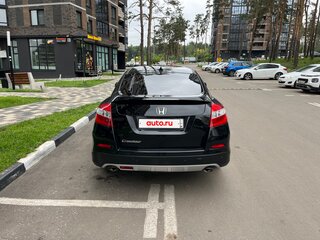 2013 Honda Crosstour I Рестайлинг, чёрный, 1750000 рублей, вид 5