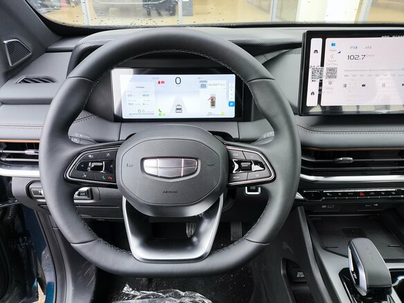 2026 Geely Okavango I Рестайлинг, синий, 4085990 рублей - вид 10