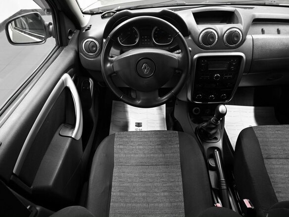 2013 Renault Duster I, бежевый, 830000 рублей - вид 10