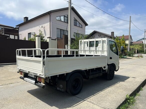 2004 Toyota Dyna, белый, 1450000 рублей - вид 36