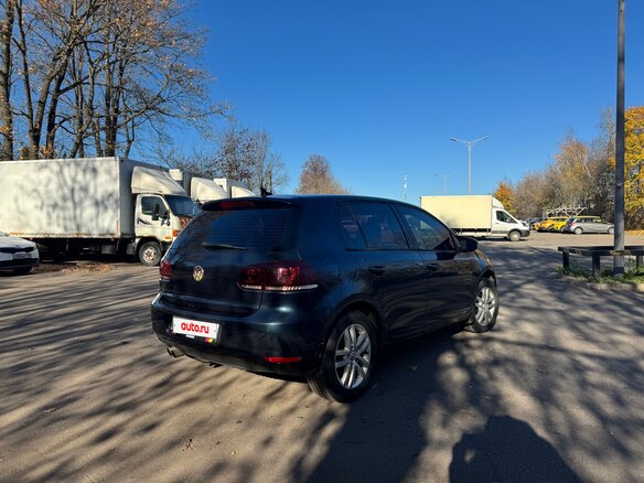 2009 Volkswagen Golf VI, синий, 559000 рублей - вид 4