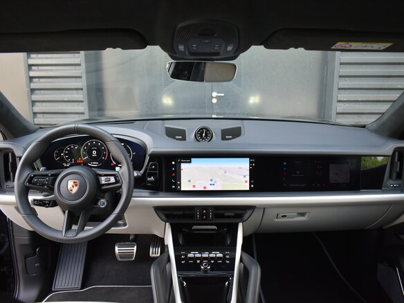 2026 Porsche Cayenne GTS Coupé III Рестайлинг, чёрный, 25900000 рублей - вид 12