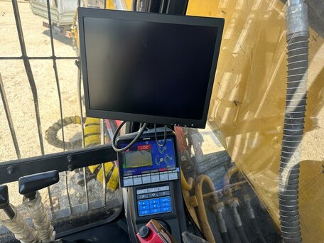 2022 Komatsu PC210, жёлтый, 16720000 рублей, вид 5