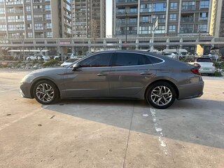 2022 Hyundai Sonata VIII (DN8), серый, 2110000 рублей, вид 2