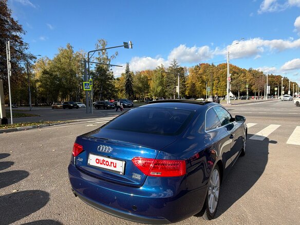 2015 Audi A5 I (8T) Рестайлинг, синий, 1900000 рублей - вид 2