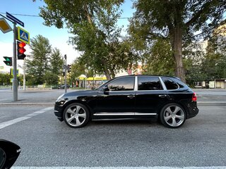 2007 Porsche Cayenne S I Рестайлинг (957), чёрный, 1800000 рублей, вид 3