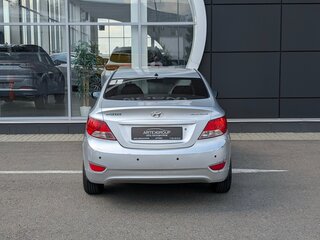 2011 Hyundai Solaris I, серебристый, 465000 рублей, вид 5