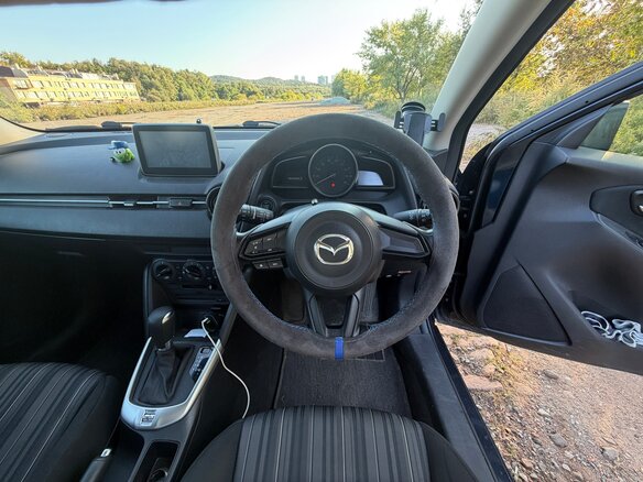 2021 Mazda 2 III (DJ) Рестайлинг, синий, 1000000 рублей - вид 11