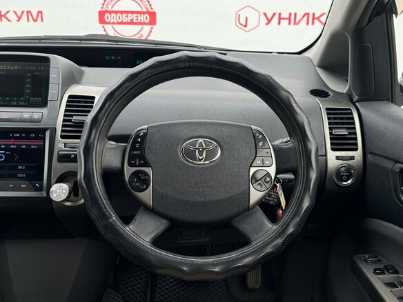 2010 Toyota Prius JDM II Рестайлинг (XW20), белый, 679000 рублей - вид 29