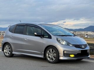 2013 Honda Fit II, серебристый, 692000 рублей, вид 3