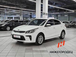 2017 Kia Rio IV, белый, 819000 рублей, вид 1