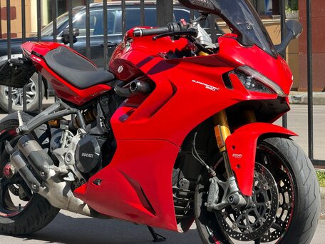 2021 Ducati Supersport, красный, 1150000 рублей, вид 1