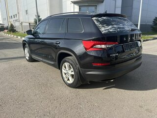 2019 Skoda Kodiaq I, чёрный, 1620000 рублей, вид 4