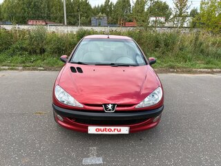 2004 Peugeot 206, красный, 268000 рублей, вид 2