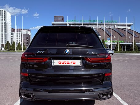2020 BMW X7 30d I (G07), чёрный, 6300000 рублей, вид 5