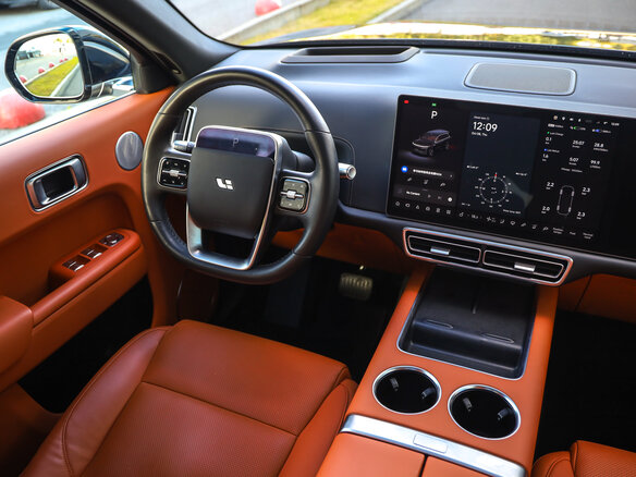 2023 Li Auto (Lixiang) L9 44.5 kWh I, чёрный, 6499000 рублей - вид 10